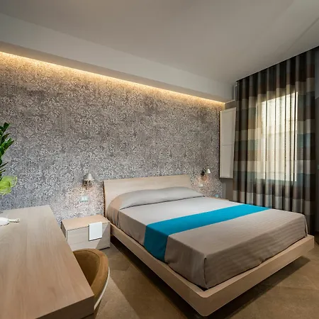Hotel Vento Del Sud 3*